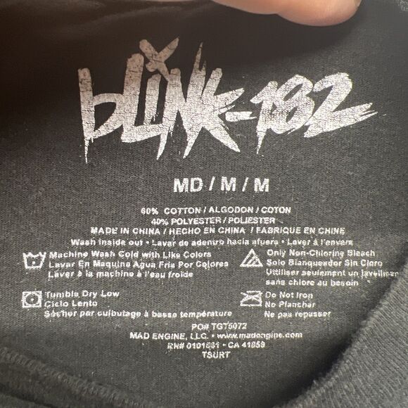 Blink-182 Graphic Band T-Shirt Concert Black Punk Pop Music Adult Med EUC Blink - Picture 6 of 9